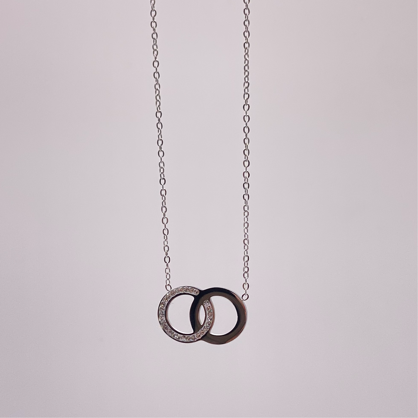 Collier acier double anneaux avec strass